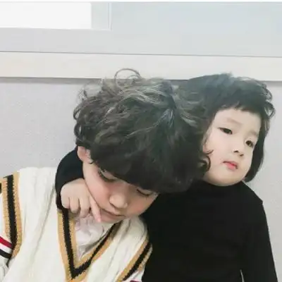 韩国萌娃兄妹情侣头像