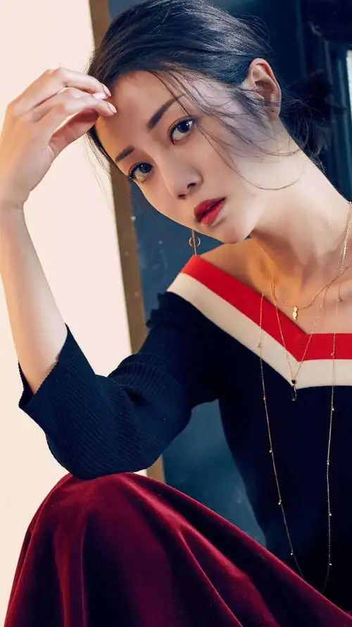 高冷的美女李溪芮,高清图片,手机壁纸