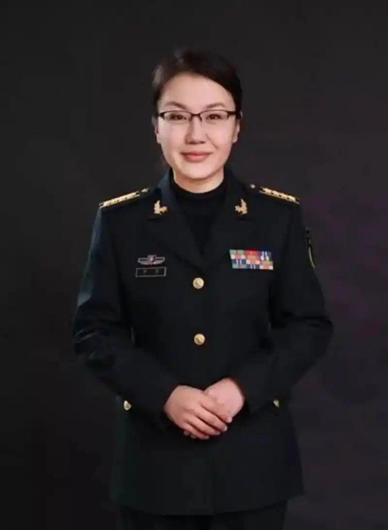 近日,针对军事专家李莉的指责在网络上不断发酵.