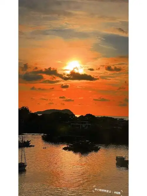 绝美的夕阳只想和你一起静静观赏