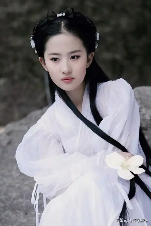 刘亦菲小龙女剧照刘亦菲小龙女古装图片精选神仙姐姐真的好美美得不食