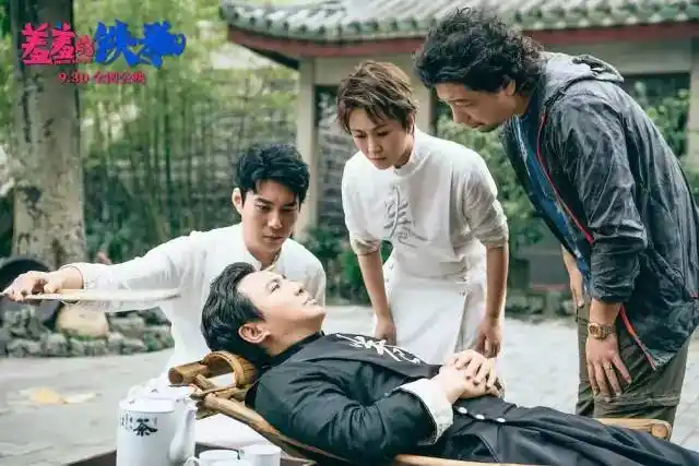 羞羞的铁拳可以很搞笑