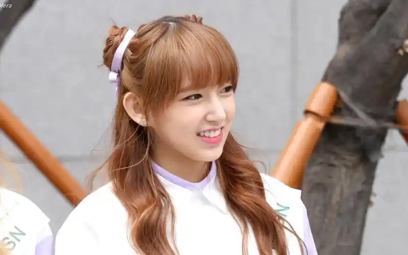 160312 程潇刚出道,可爱春丽形象近距离看个够