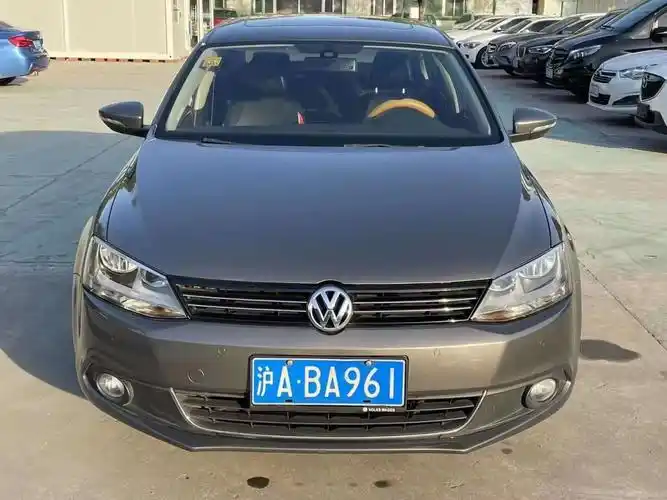 大众 速腾  2013款 1.4tsi 蓝驱版图片