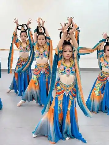 敦煌大漠飞天舞蹈服西域古典舞儿童演出服民族三月三服装儿童新款