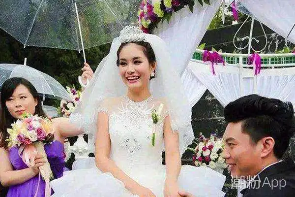 艾伦朱微玮爱情故事 原来他老婆这么漂亮