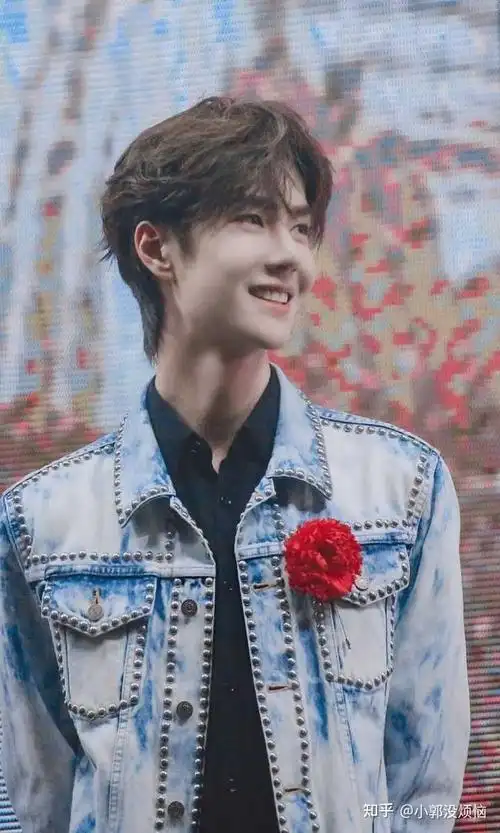 治愈系王一博的括弧笑