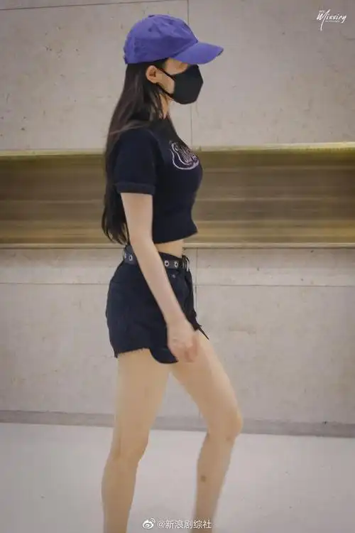 会穿两个字我说912次夏天来啦看杨幂的百变穿搭秀