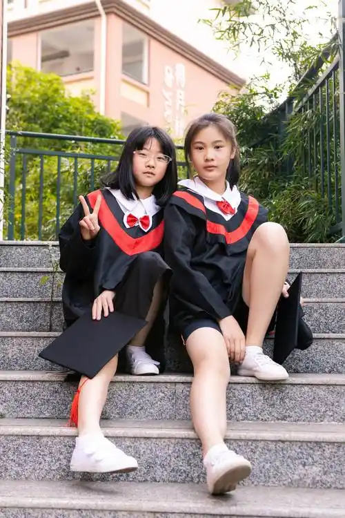 最美毕业照——长郡学校六年级八班毕业照