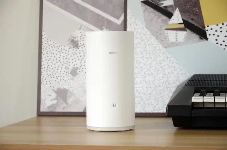 华为新品路由器a2评测:手机仅需碰一下无线网络就连上了