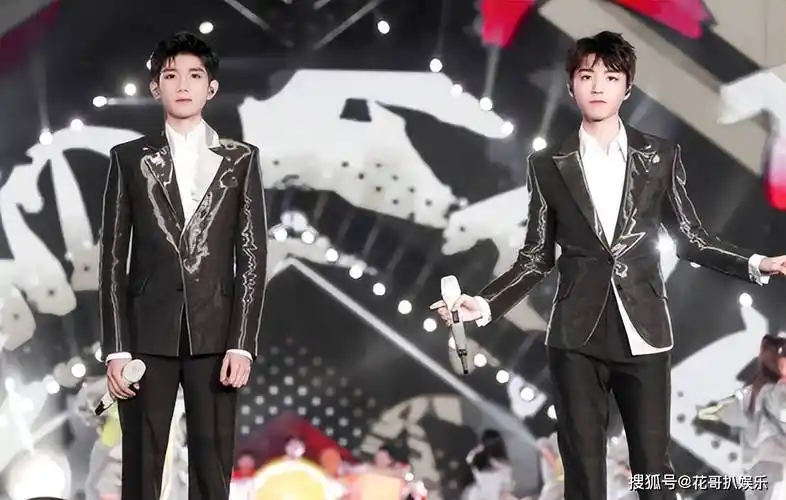 网曝男星与经纪人结婚六年,王俊凯王源粉丝互撕,养嫂子实据被扒_什么