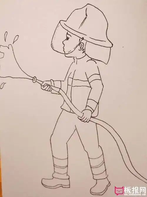 消防员灭火简笔画 消防绘画