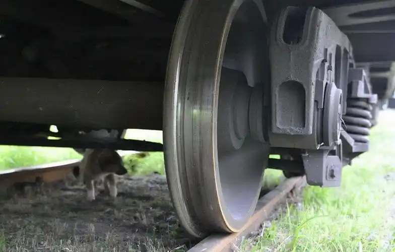 火车车轮是如何制造的?