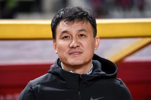 主帅郝伟终于露出笑容