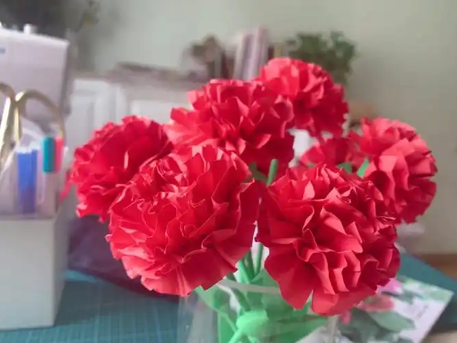 纸花手作:折出高级感的康乃馨/翻书教程分享