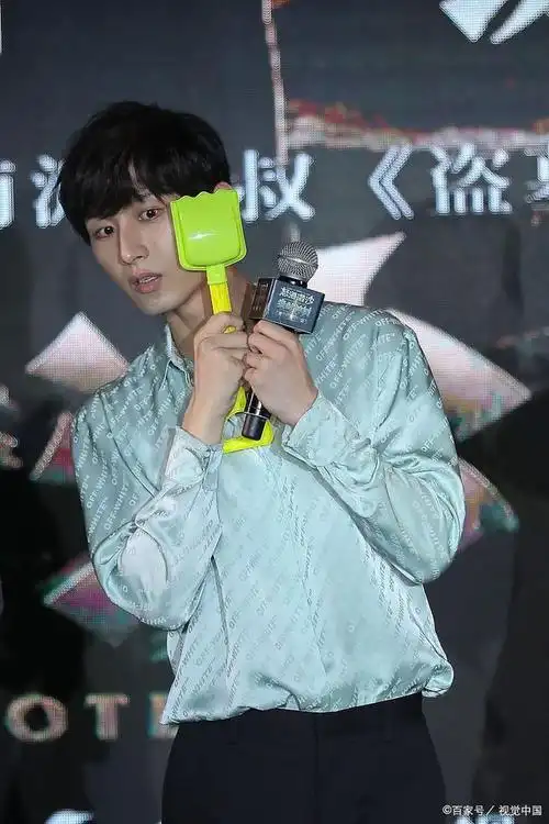 成毅:出道9年走红,承包4年暑期档,《莲花楼》却难以成为经典