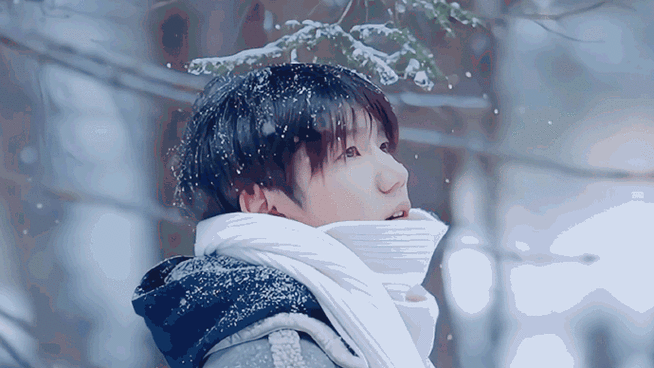 刨式滑雪#是向往自由的源儿@tfboys-王源,狗刨式滑雪真的不要太可爱了