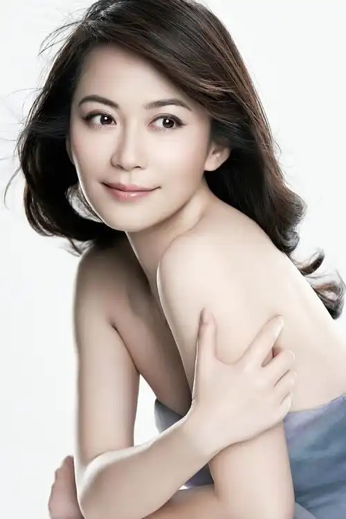 俞飞鸿,中国内地女演员,1971年1月15日出生于浙江杭州,身高165cm,体重