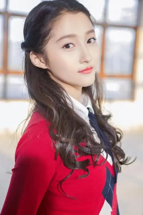 关晓彤的腿有多细(关晓彤的腿有多细图)-天晟网