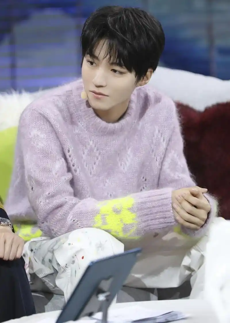 消息王俊凯撒开聊完整版回顾2021的愿望是再开一场演唱会