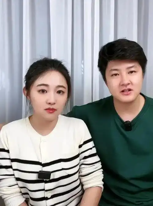 但是刘纯燕的女儿王逸宸却经常在社交平台更新自己的近况.