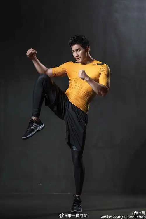 李晨身材这么有料的吗##势不可挡