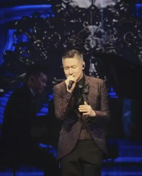 张学友被传住进icu,上海中山医院否认,张学友亲自发文回应传言|演唱会