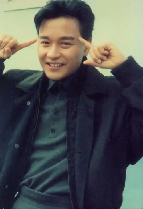 男性荣迷怎么看待张国荣可爱的一面的