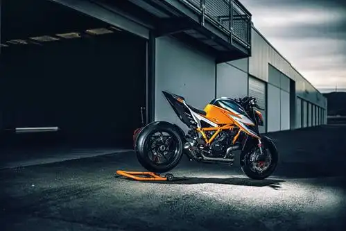 ktm1290superdukerr细节简介