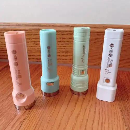 小手电筒强光迷你充电式儿童学生家用便携耐用女生锂电池户外led