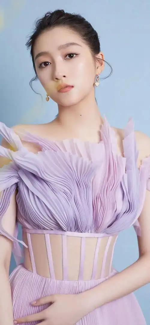 明星关晓彤头像壁纸