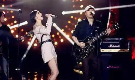 却被经纪人抢了风头,如今连崔健都为她甘当绿叶_谭维维_崔健来_李晓东