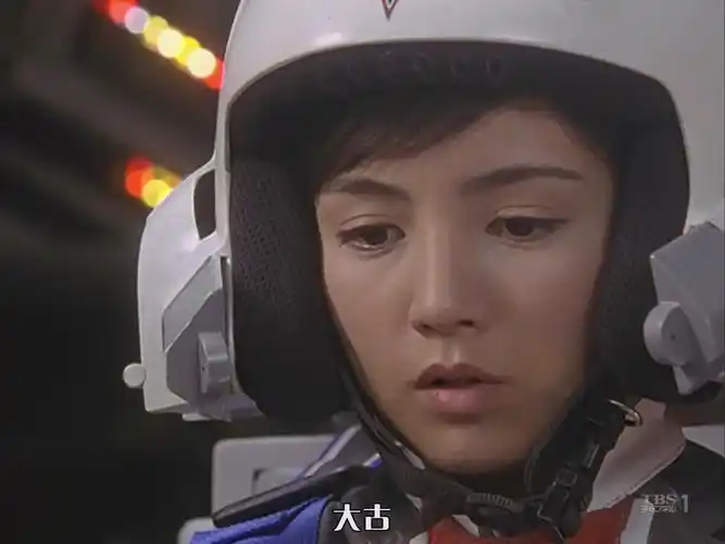 如何评价《迪迦奥特曼》的女主角丽娜队员? - 知乎