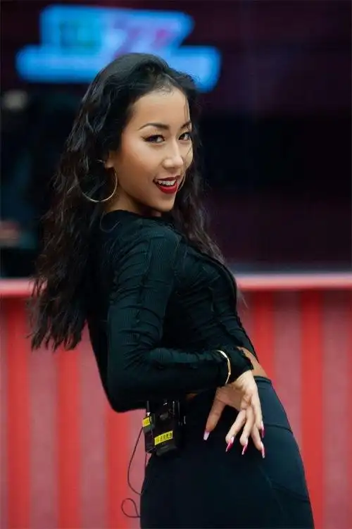 10年后再看吉克隽逸,到处是