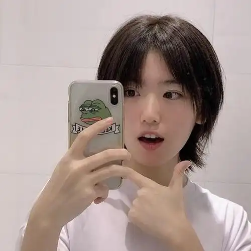 最饰鲻鱼头狼尾假发男女通用日系中分刘海超a酷飒百搭中性透气全头套