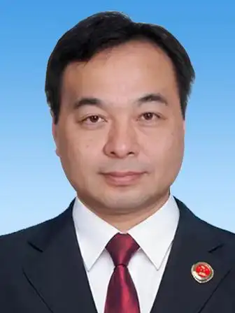 张希靖检察官(按姓氏笔画排序):田清华 竹莹莹 刘慧玲 李聪明 邱睿