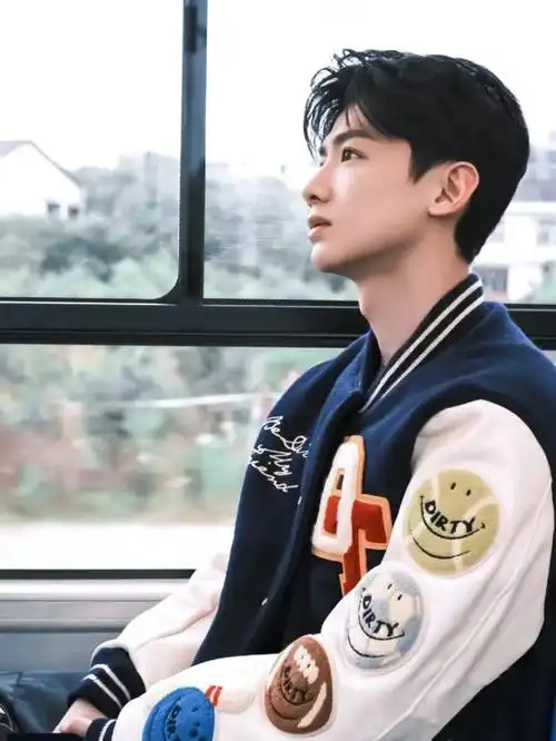 白敬亭,踏实往前,去创造属于你的故事