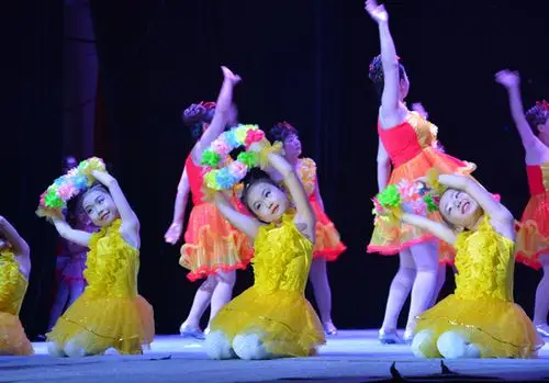 小苹果舞蹈表演