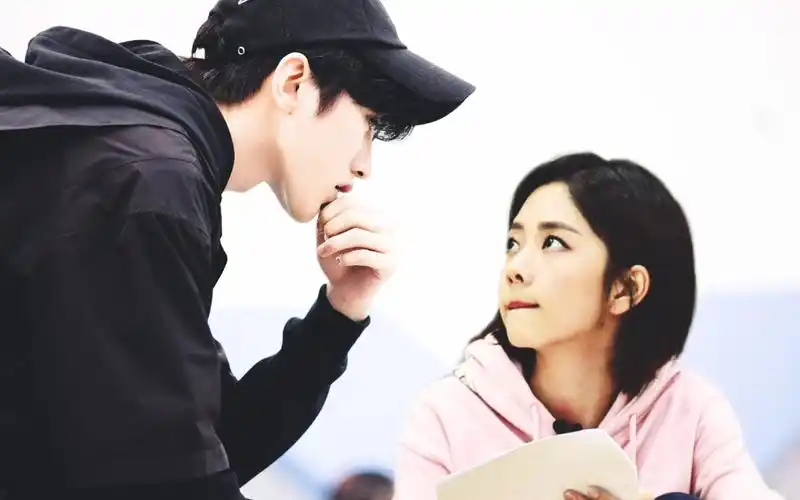 蔡徐坤谭松韵我的青春有你先导片