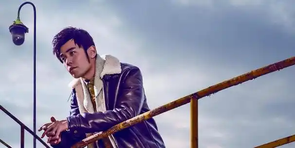 gai晒与周杰伦合照疑似两人一见如故将合作遭到杰迷强烈反对