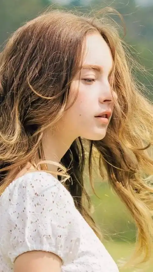 5月11 欧美女孩锁屏壁纸原图更新 自取不谢!