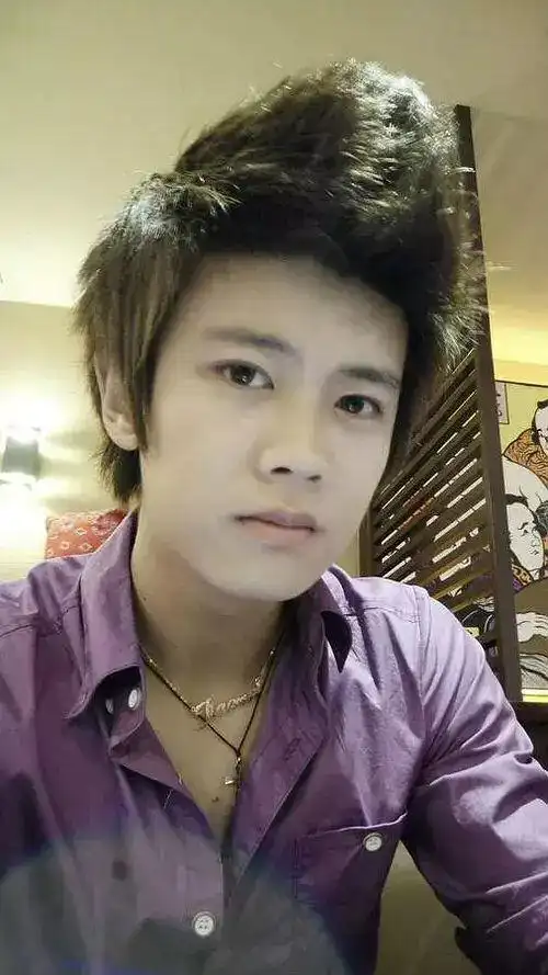 任嘉伦跳过结婚直接宣布当爸!爆红小生敢这么做的就他了吧!