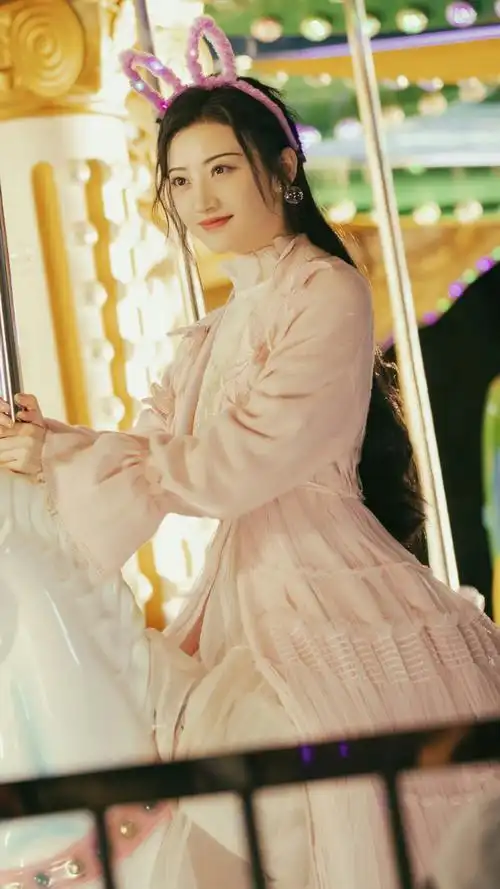 司藤 司藤 景甜