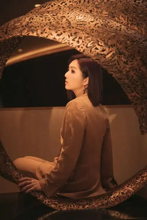 哭了杨千嬅最近的音乐舞台量让人很是满足了