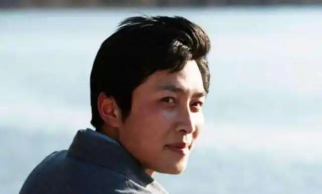 孙涛个人资料简介(孙涛一家三口的照片)