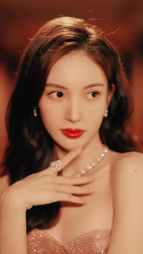 金晨性感魅惑诱人写真