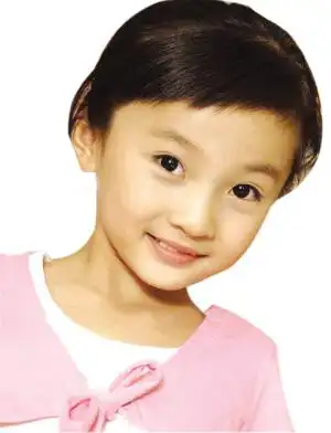 林妙可身价直逼章子怡 林爸爸拒绝透露代言数额