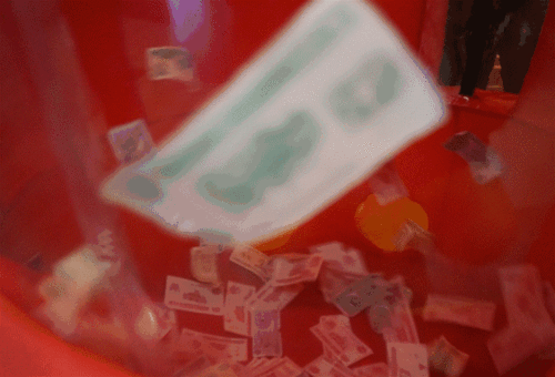 新年福利来袭抓钱机现金抓到多少拿走多少还有更多惊喜等你来