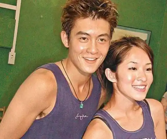 但萧亚轩mv中的男主,都是大帅哥,摄影师,吴彦祖,霍建华等等