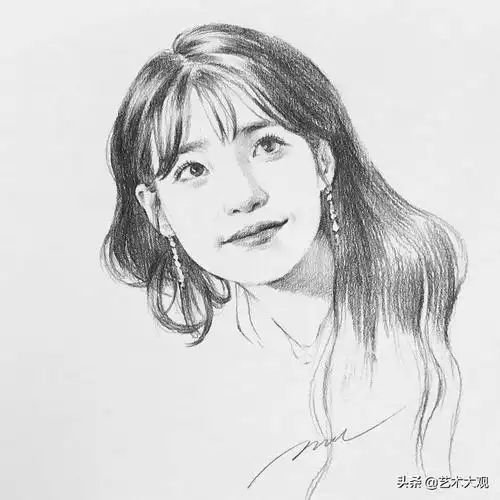 素描少女素描画入门画人物